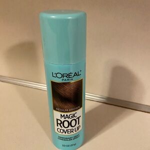 L'Oreal Magic Root Cover Up in Medium Brown